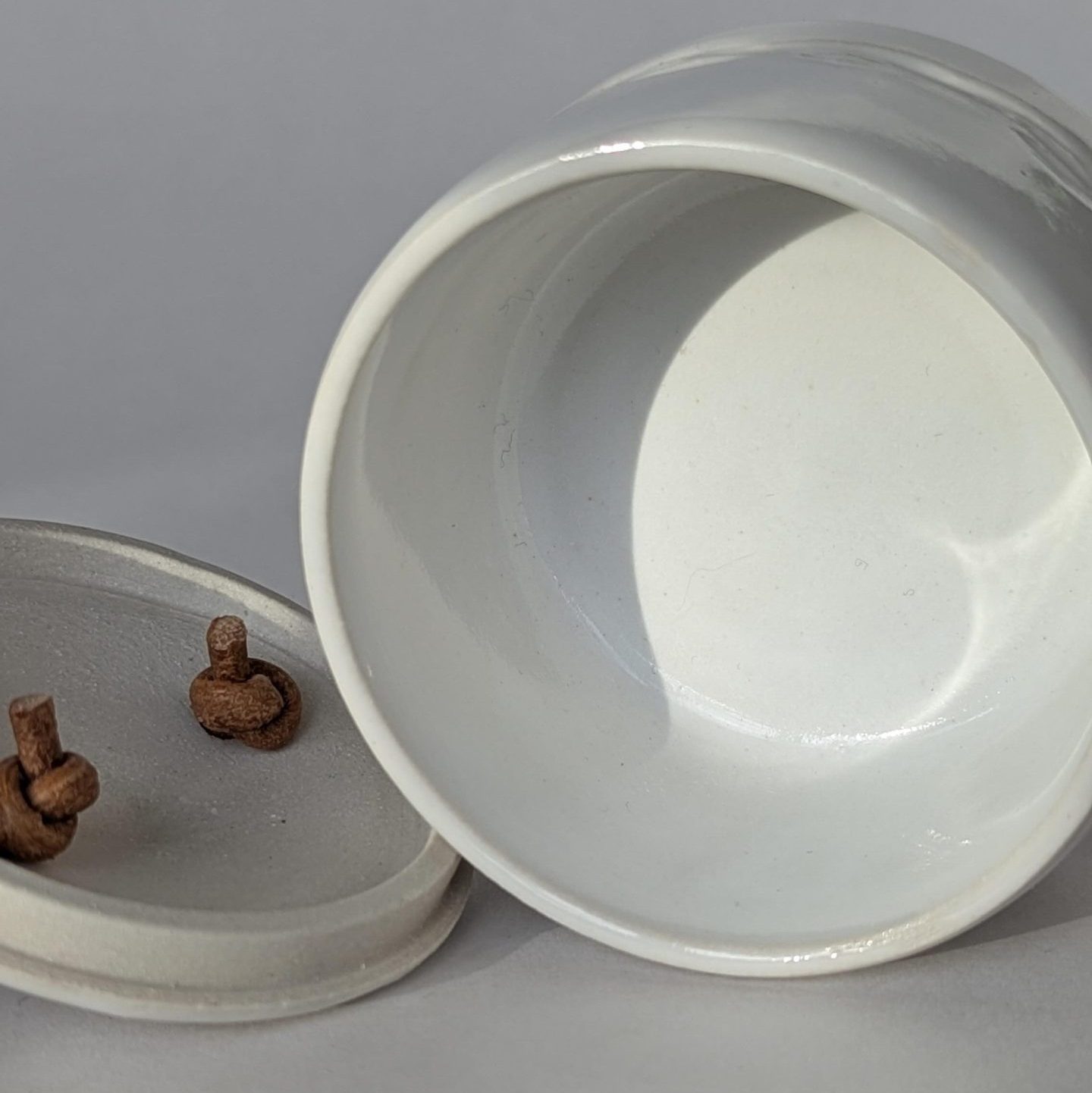 Carved - Glossy white (S) - Image 3