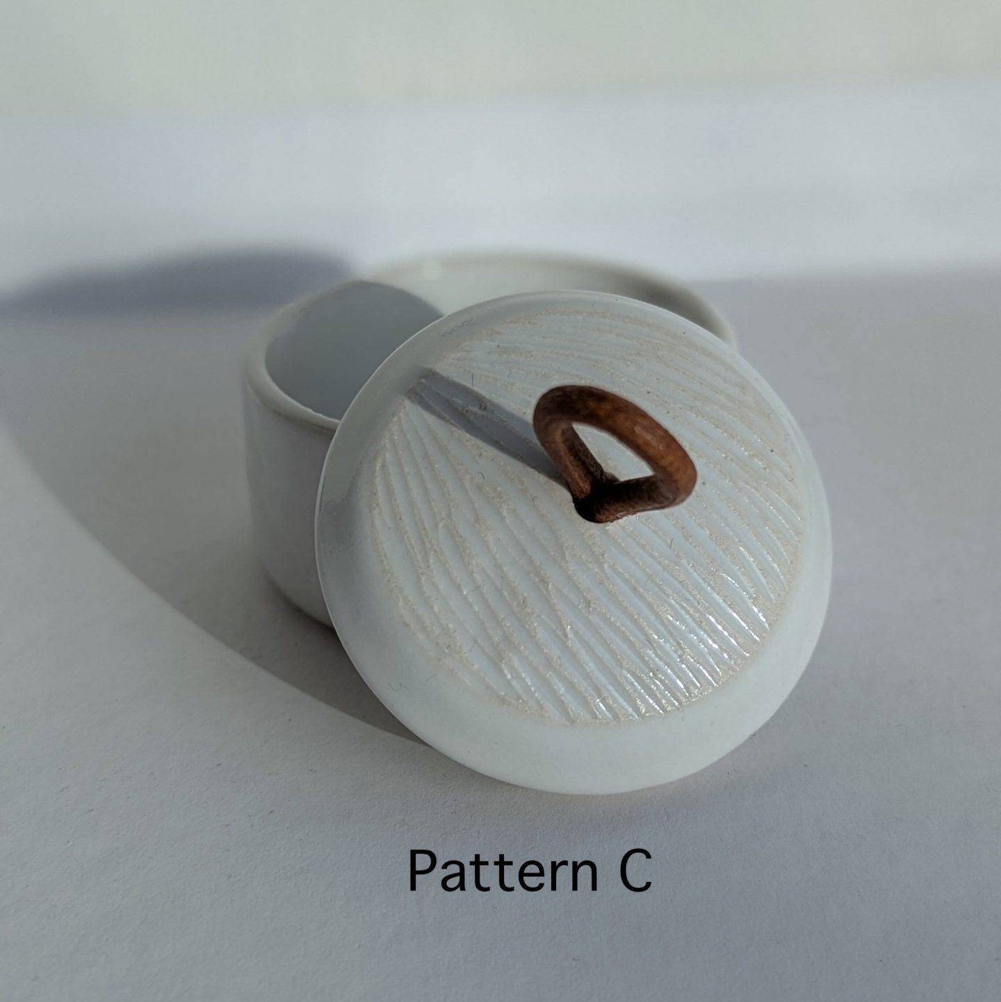 Carved box (XS) - Image 5