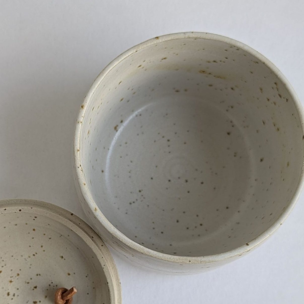 Speckled - Transparent matte (L) - Image 3